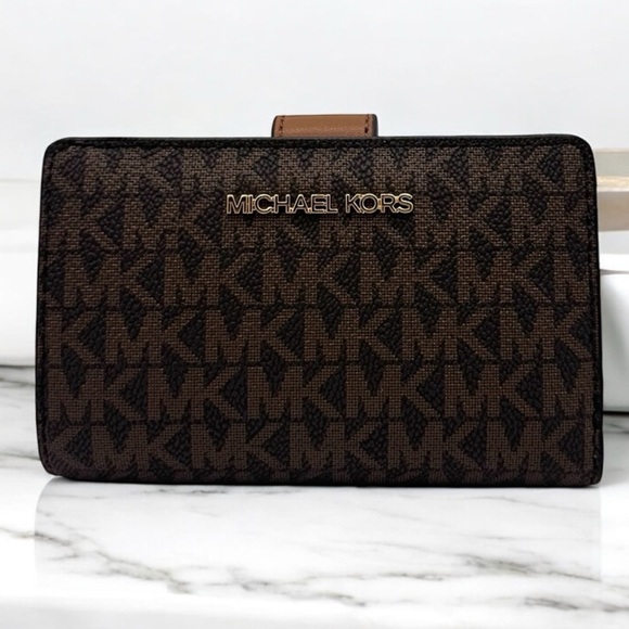 Michael Kors Medium Jet Set Travel Zip Chain Bifold Wallet Leather Brown - Picture 1 of 8